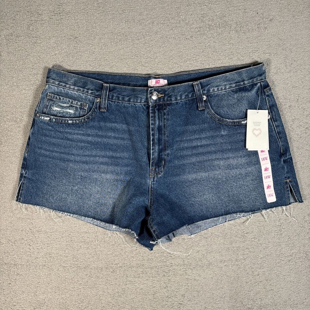 NWT Juicy By Juicy Couture Jean Shorts Women Size 18W Fit 38" Anna Relaxed Heart